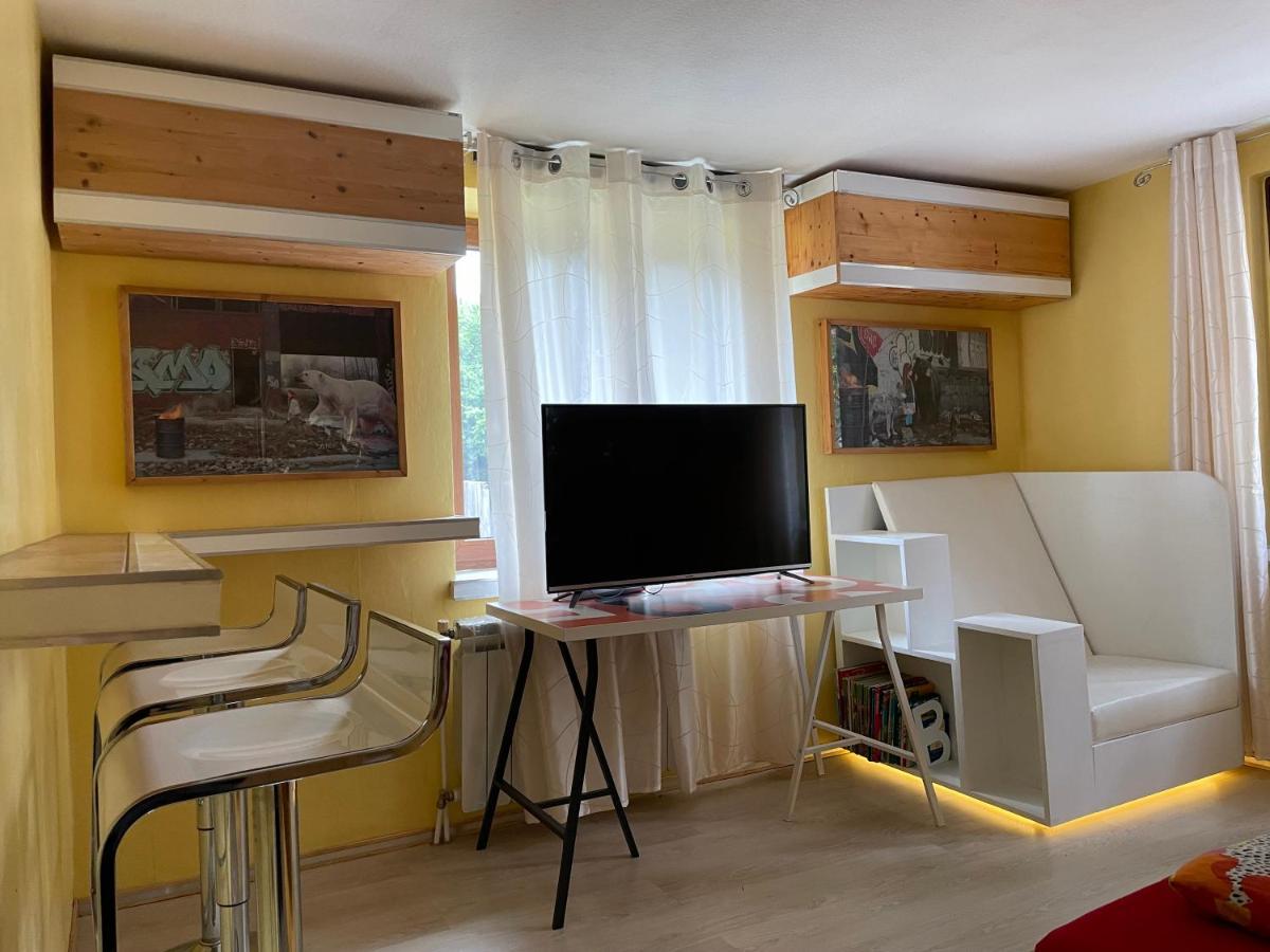 Direkt Am Main Villa Karlstadt Exteriör bild